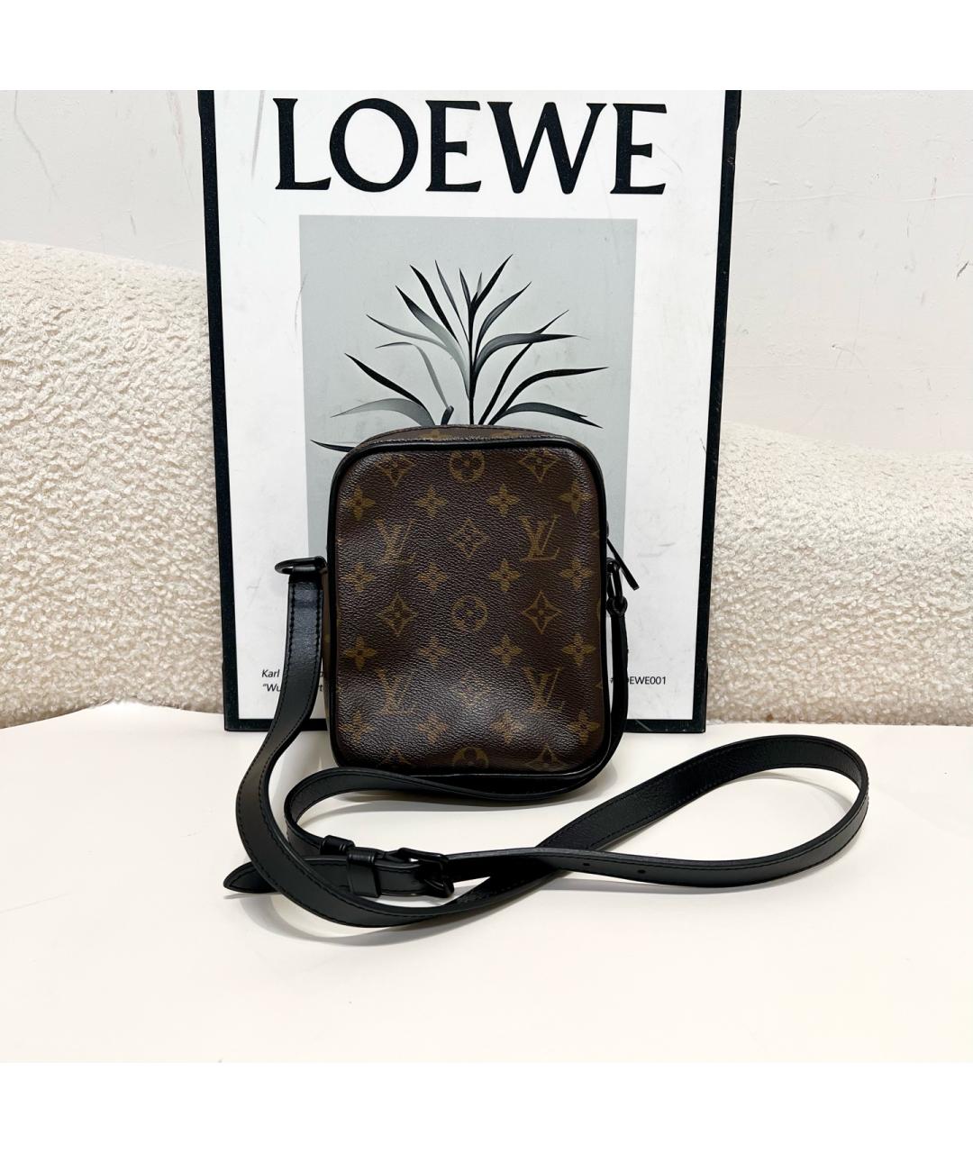 LOUIS VUITTON Коричневая сумка через плечо, фото 2