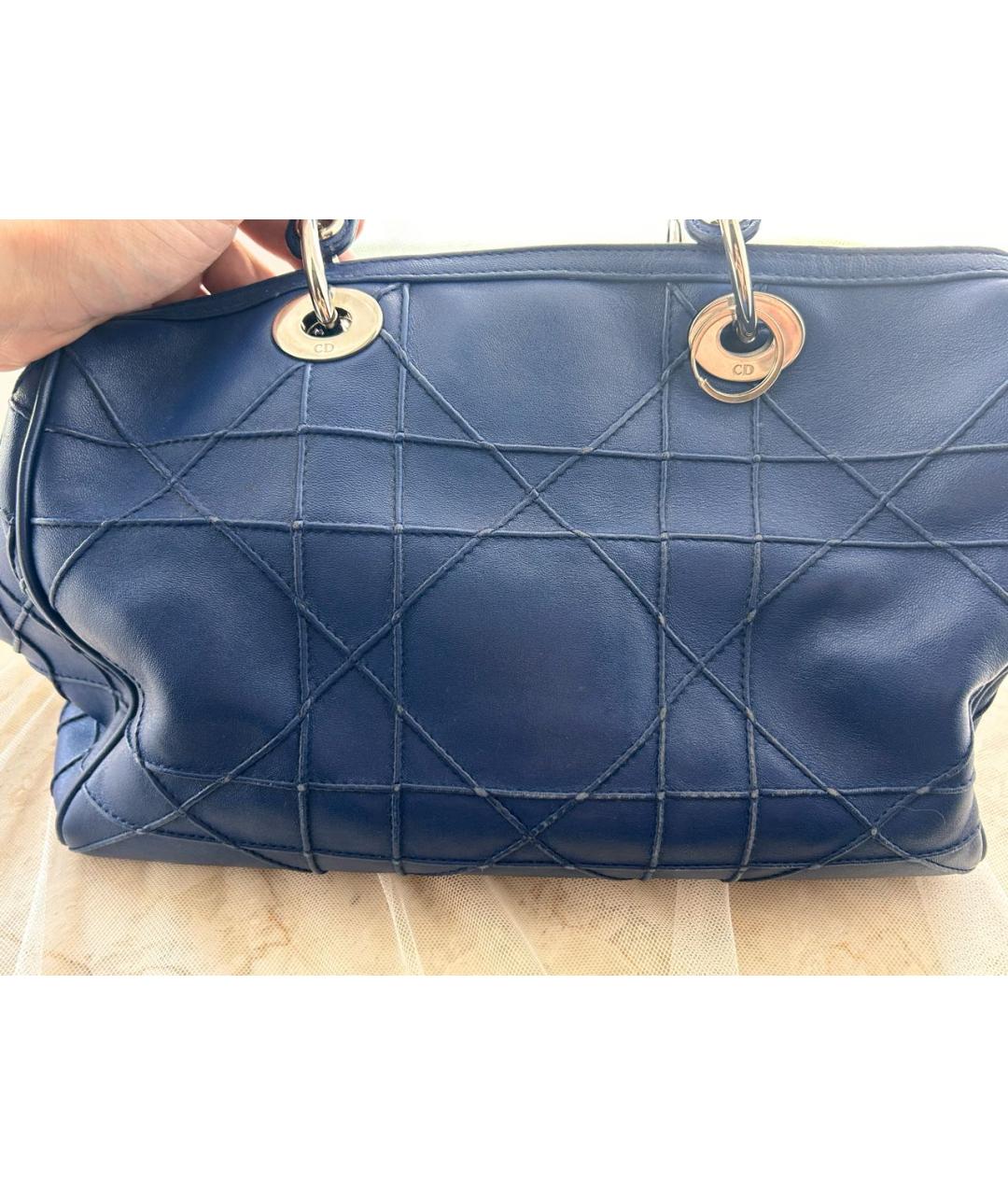 CHRISTIAN DIOR Синяя кожаная сумка с короткими ручками, фото 3
