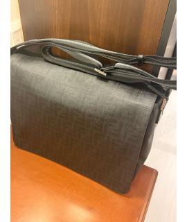 FENDI Сумка на плечо