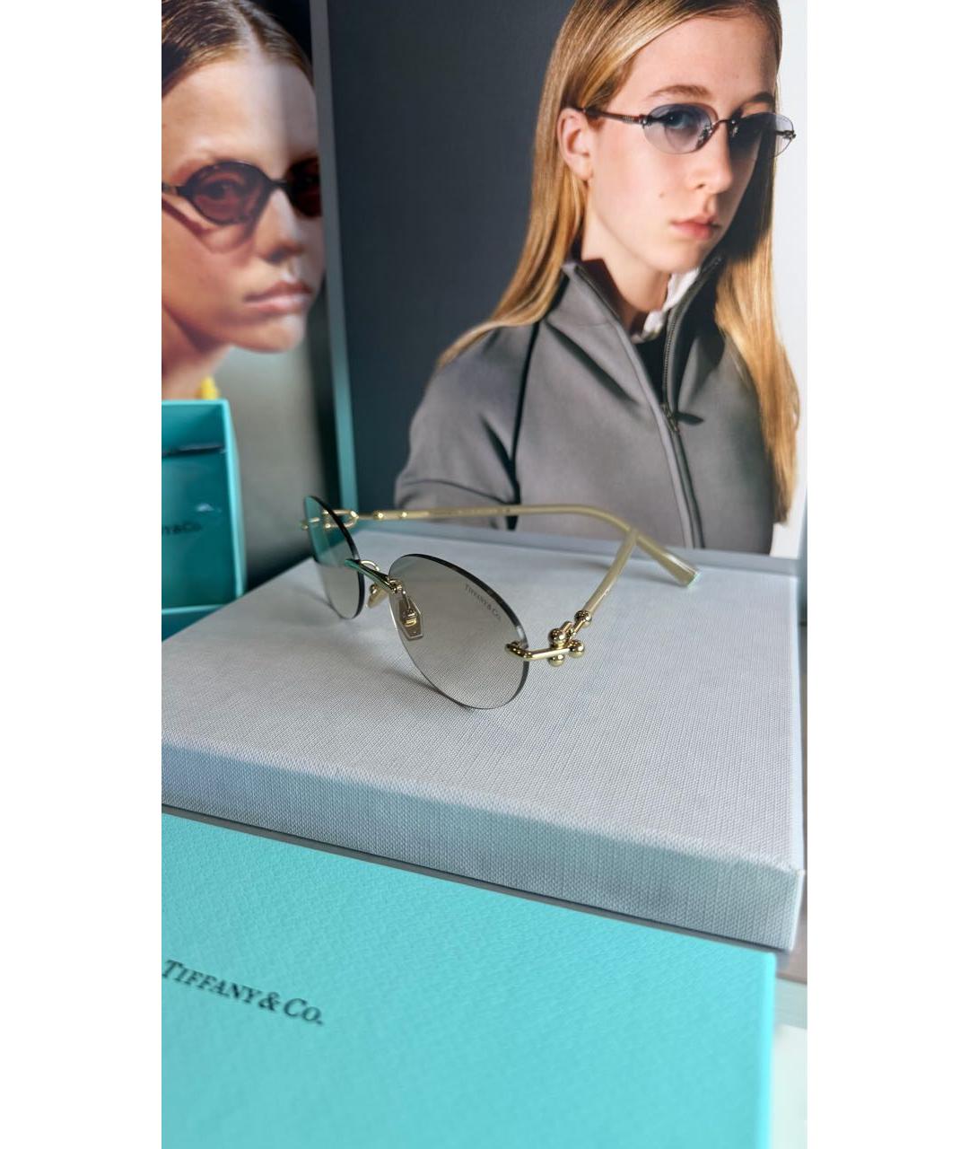 TIFFANY&CO Золотые металлические солнцезащитные очки, фото 6