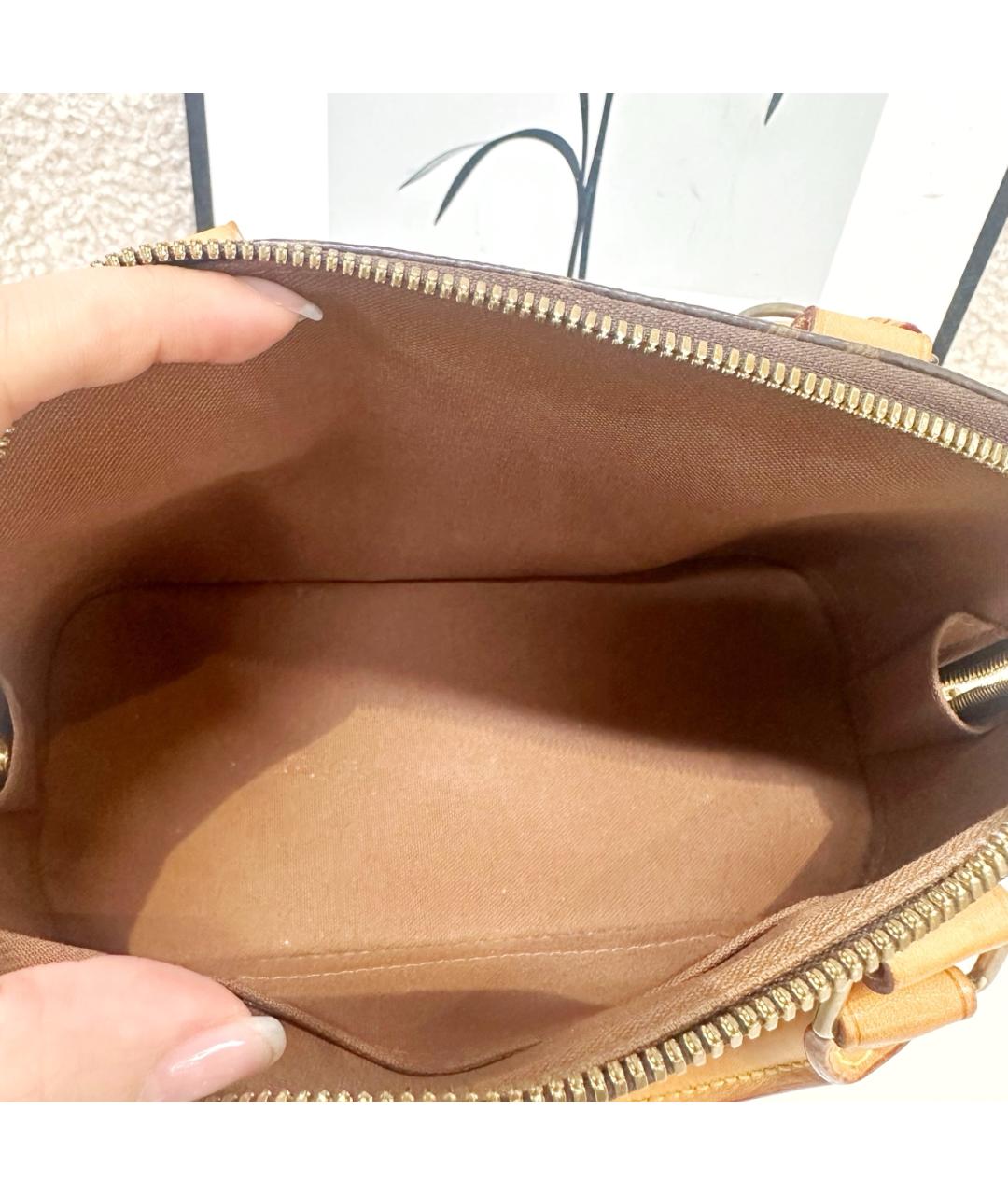 LOUIS VUITTON Коричневая сумка с короткими ручками, фото 6