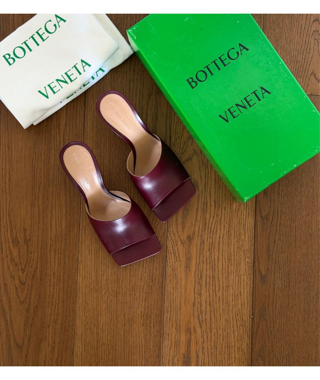 BOTTEGA VENETA Бордовые кожаные мюли, фото 3