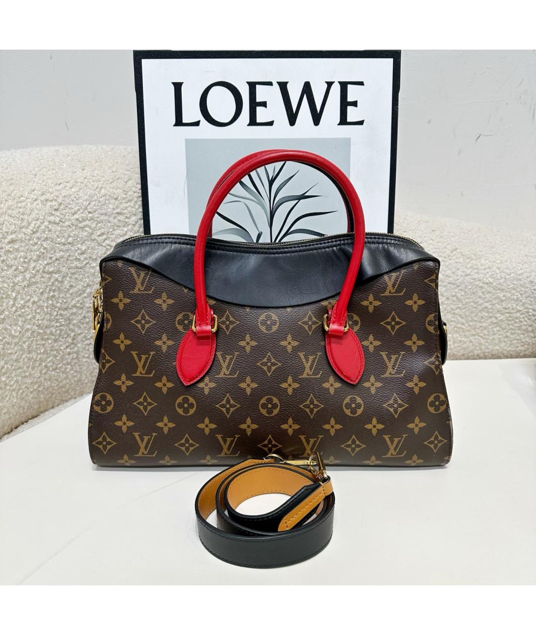 LOUIS VUITTON Коричневая сумка с короткими ручками, фото 2