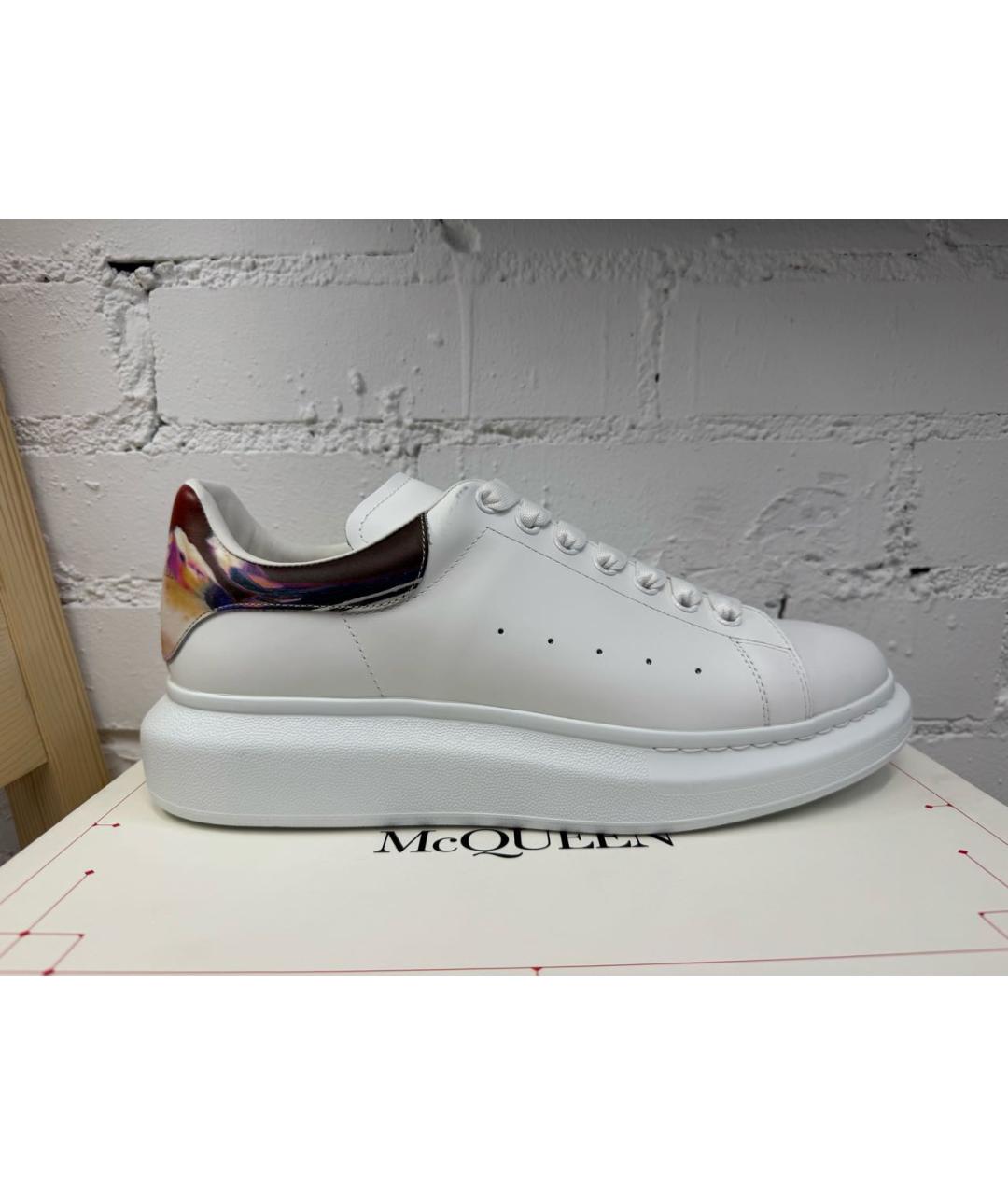ALEXANDER MCQUEEN Белые кожаные низкие кроссовки / кеды, фото 5