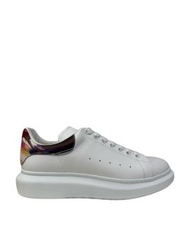 ALEXANDER MCQUEEN Низкие кроссовки / кеды