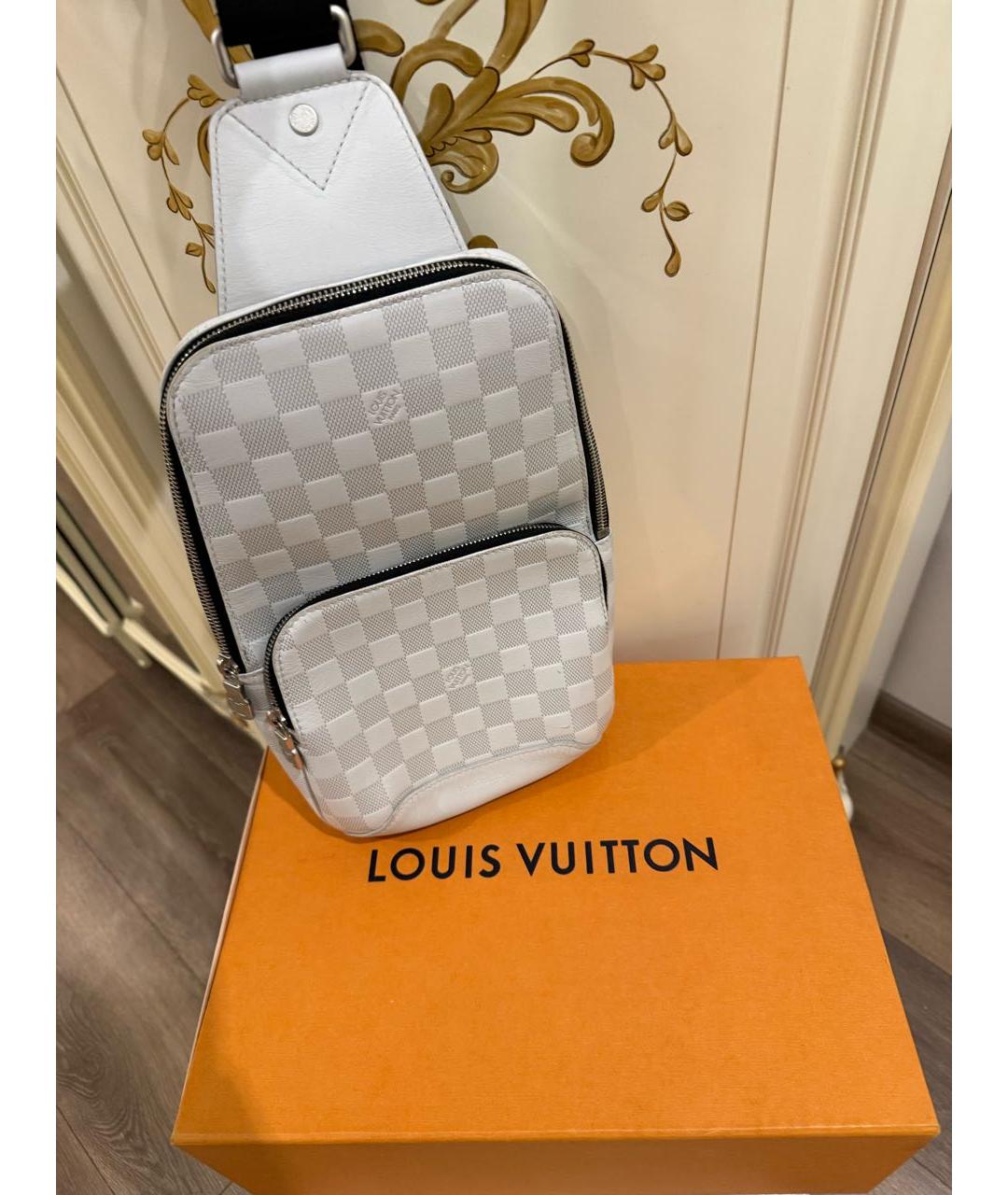 LOUIS VUITTON Белая кожаная сумка на плечо, фото 3