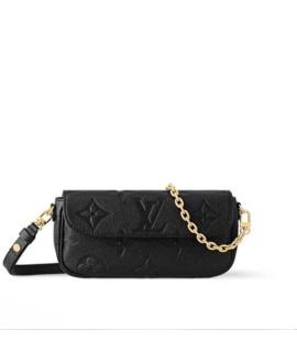 LOUIS VUITTON Сумка через плечо