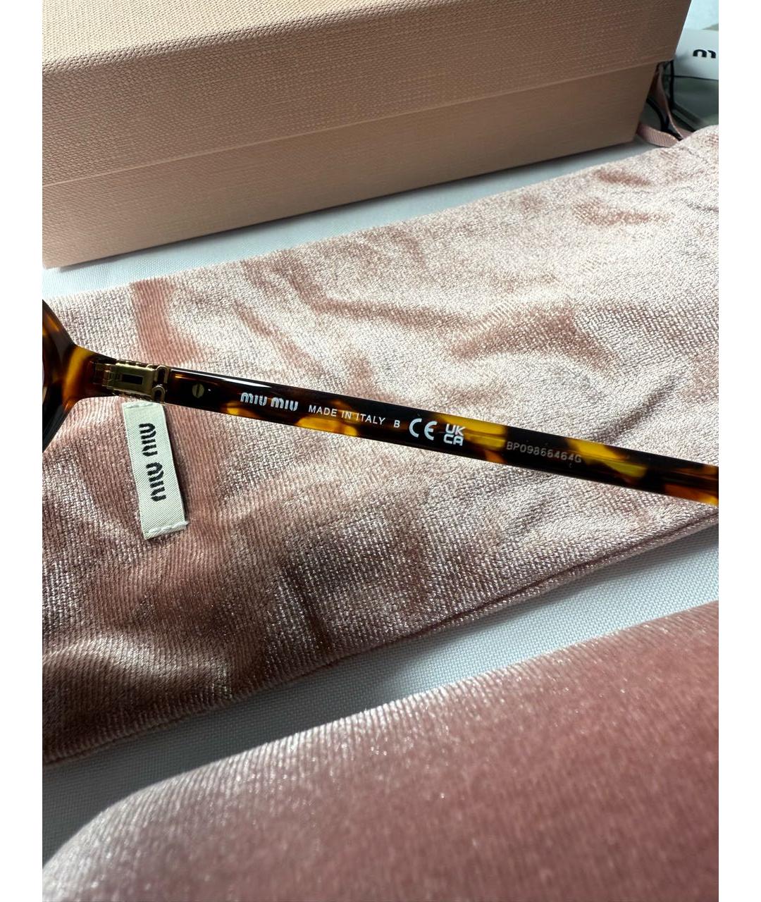 MIU MIU Фиолетовые пластиковые солнцезащитные очки, фото 5