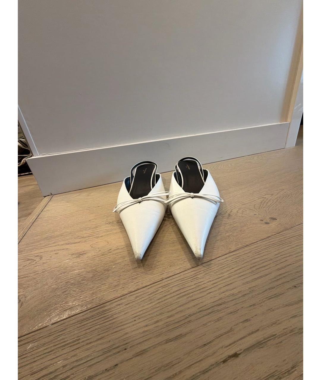 BALENCIAGA Белые кожаные мюли, фото 2