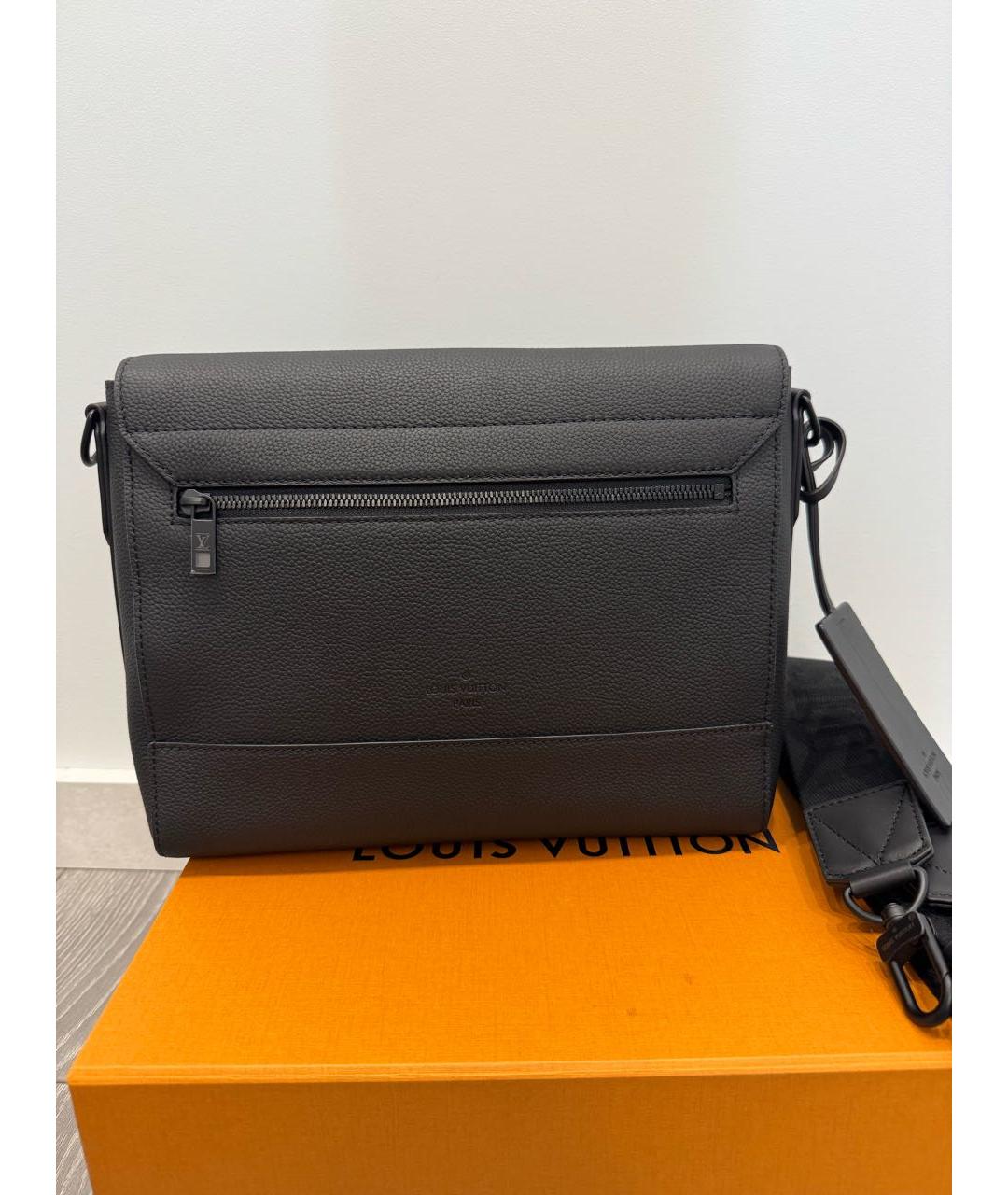 LOUIS VUITTON Черная кожаная сумка на плечо, фото 3