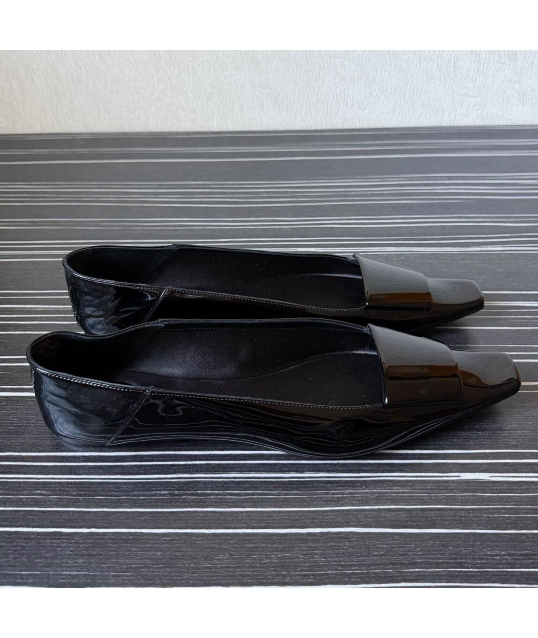 SAINT LAURENT Черные туфли из лакированной кожи, фото 2