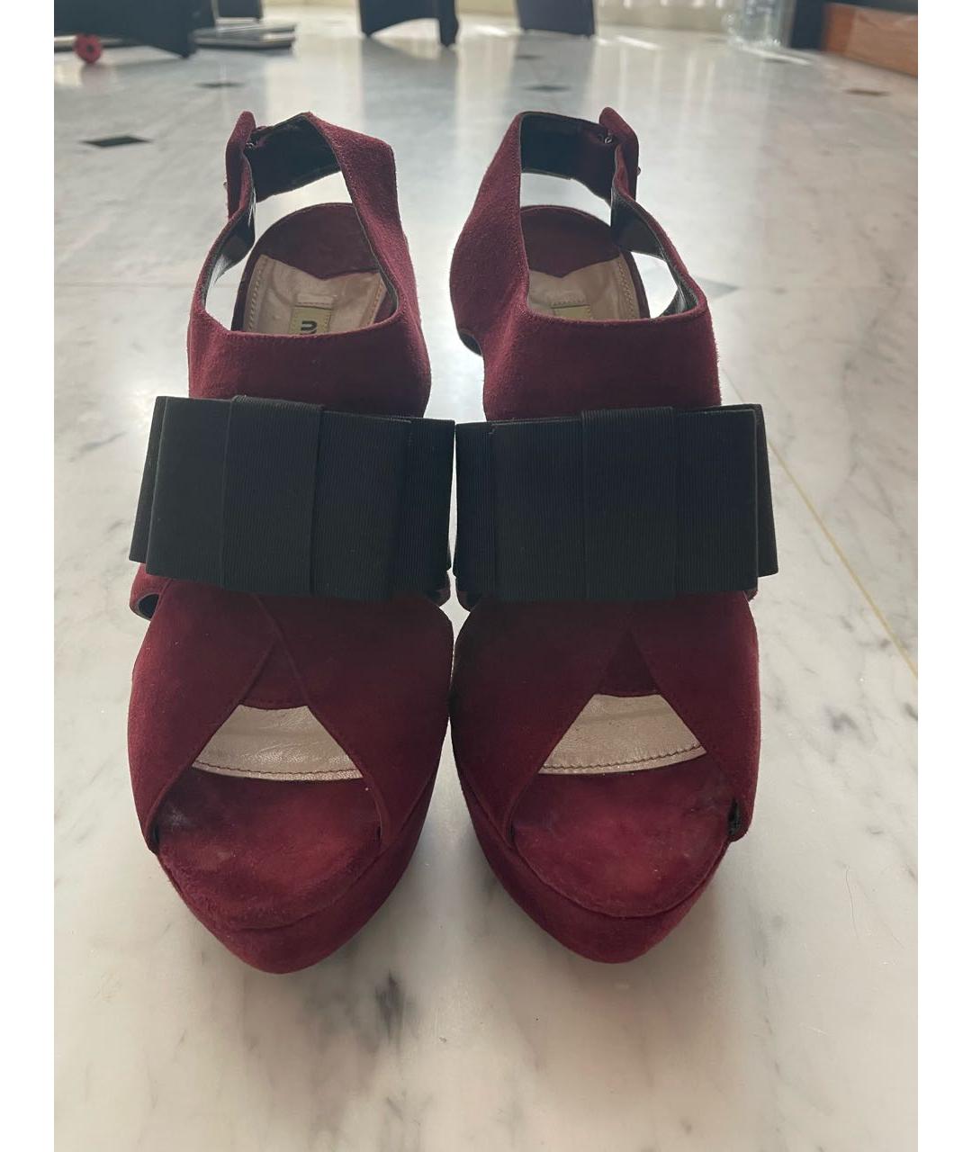 MIU MIU Бордовые замшевые босоножки, фото 2