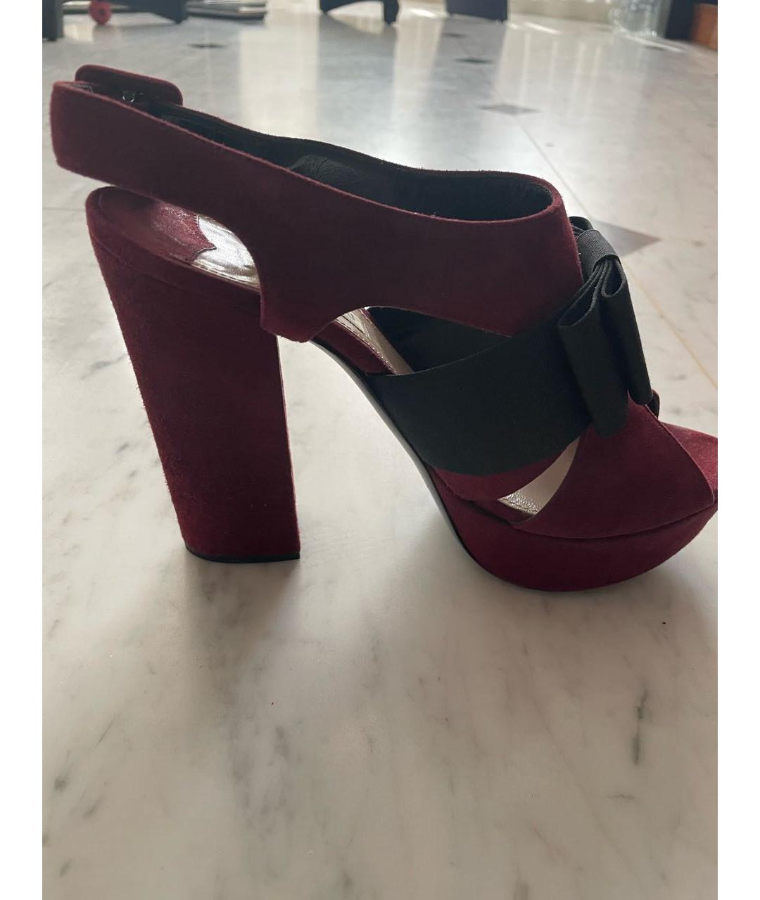 MIU MIU Бордовые замшевые босоножки, фото 6