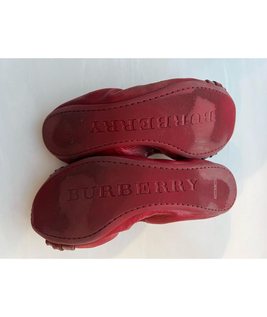 BURBERRY Красные кожаные балетки, фото 4
