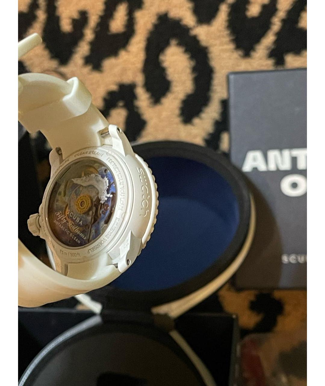 Swatch Белые часы, фото 3