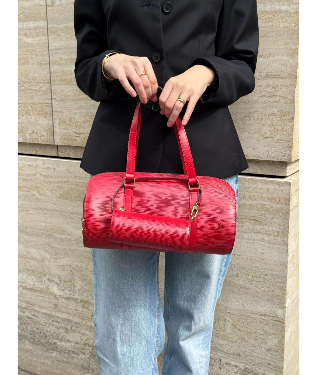 LOUIS VUITTON Красная сумка с короткими ручками, фото 6