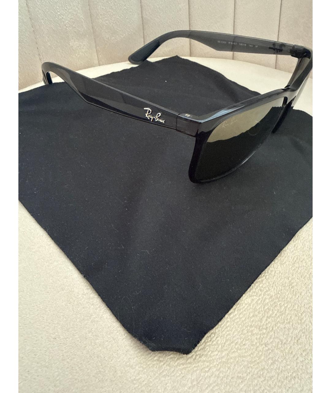 RAY BAN Черные пластиковые солнцезащитные очки, фото 3