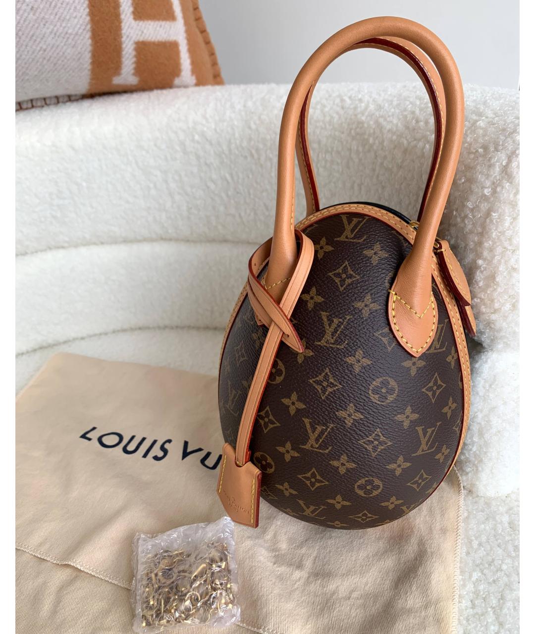 LOUIS VUITTON Коричневая кожаная сумка с короткими ручками, фото 10
