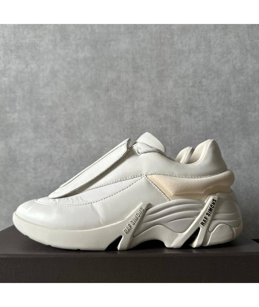 RAF SIMONS Белые кожаные низкие кроссовки / кеды, фото 3