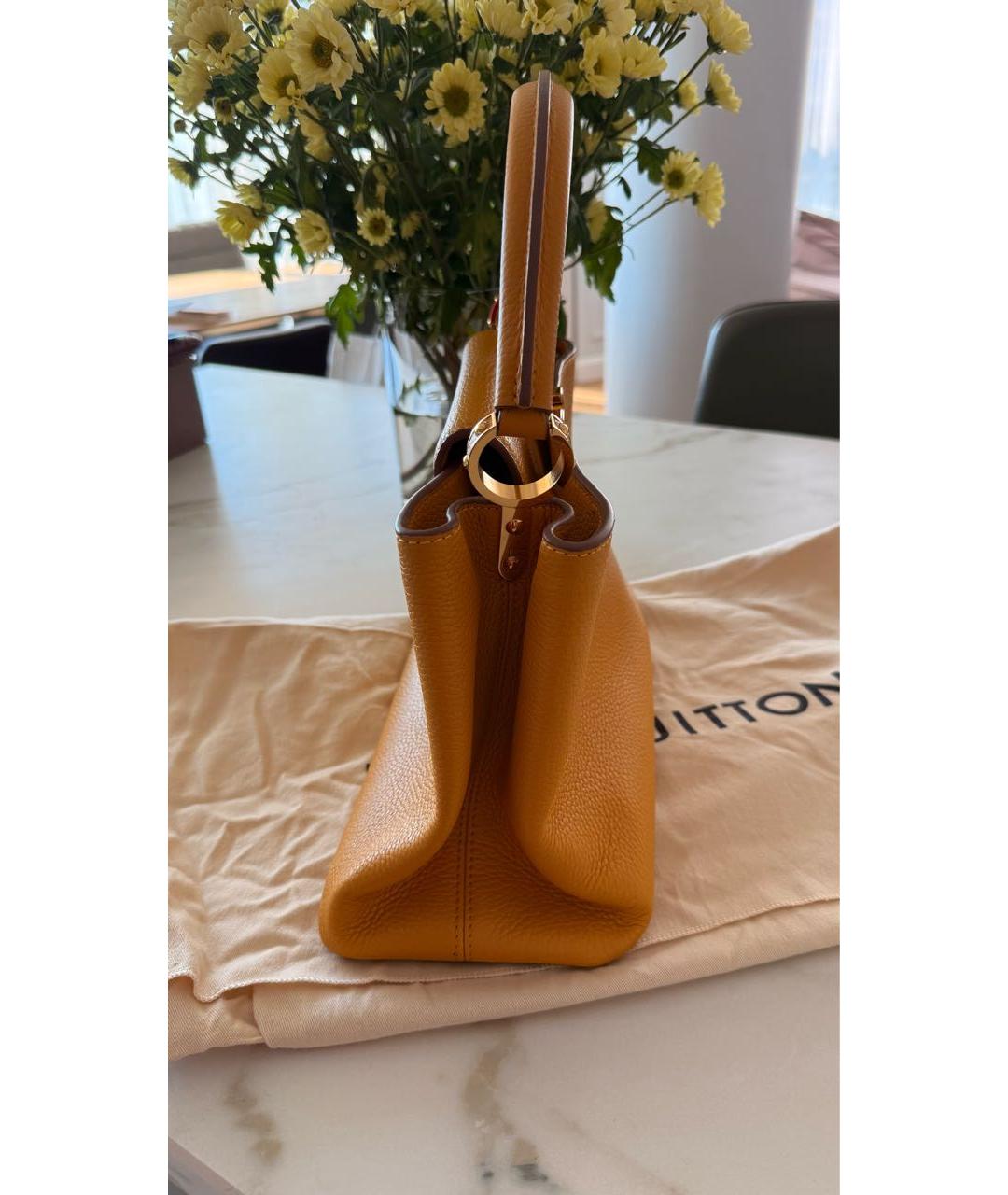 LOUIS VUITTON Желтая кожаная сумка с короткими ручками, фото 2
