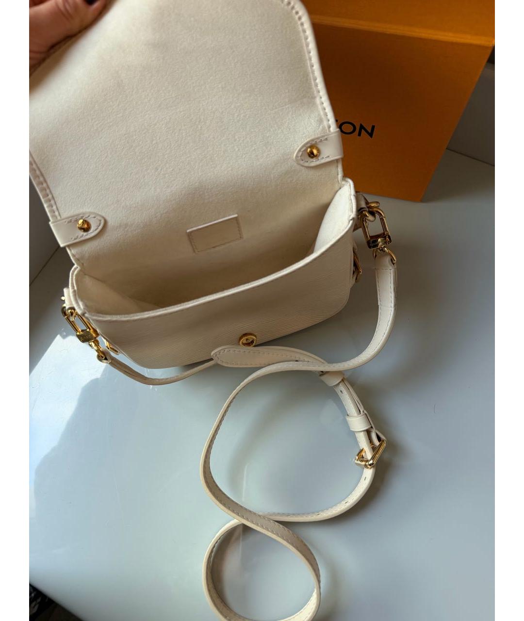 LOUIS VUITTON Белая кожаная сумка через плечо, фото 7