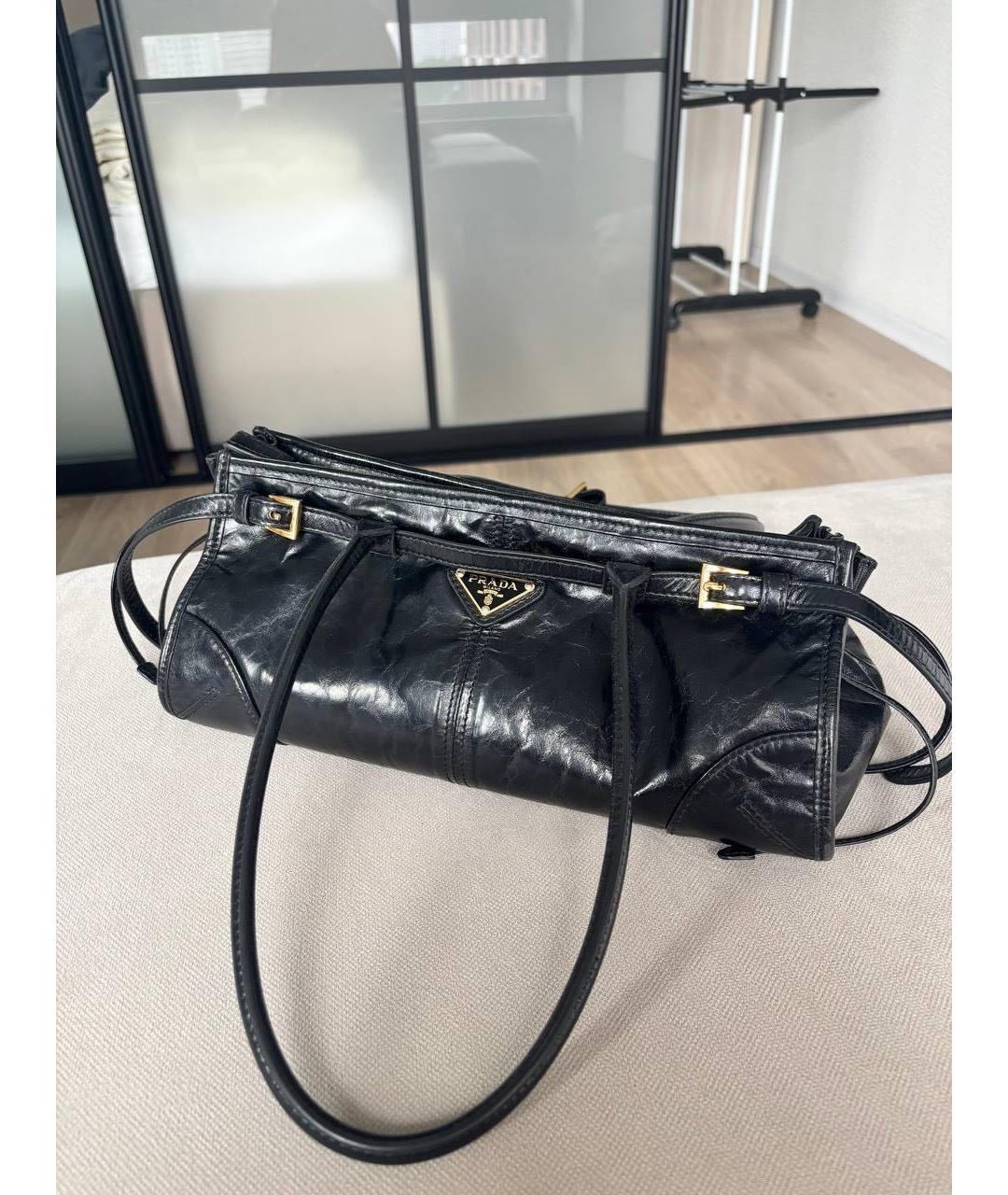 PRADA Черная кожаная сумка с короткими ручками, фото 6