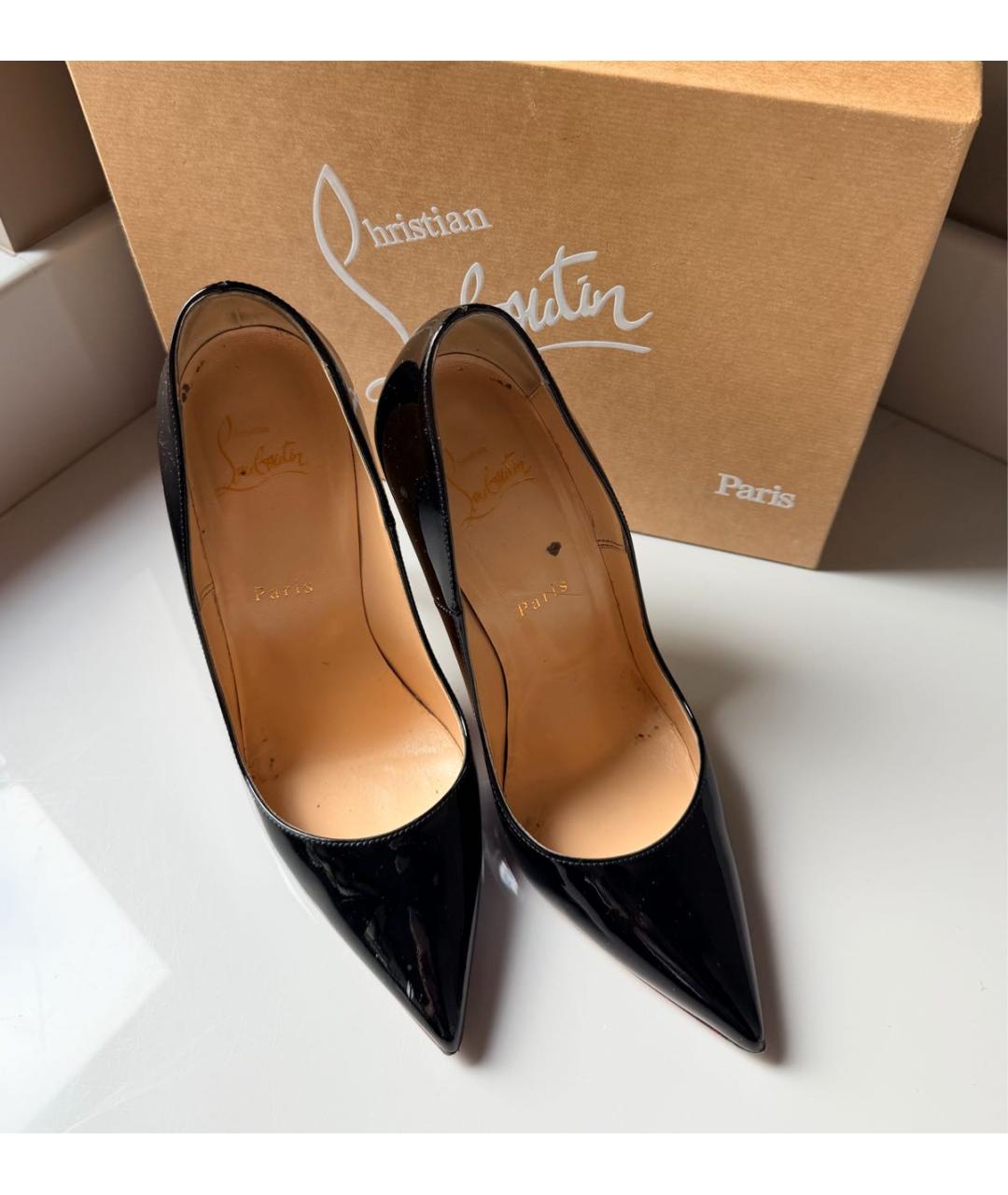 CHRISTIAN LOUBOUTIN Черные туфли из лакированной кожи, фото 2