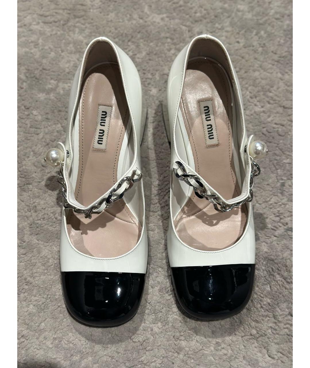 MIU MIU Белые туфли из лакированной кожи, фото 3
