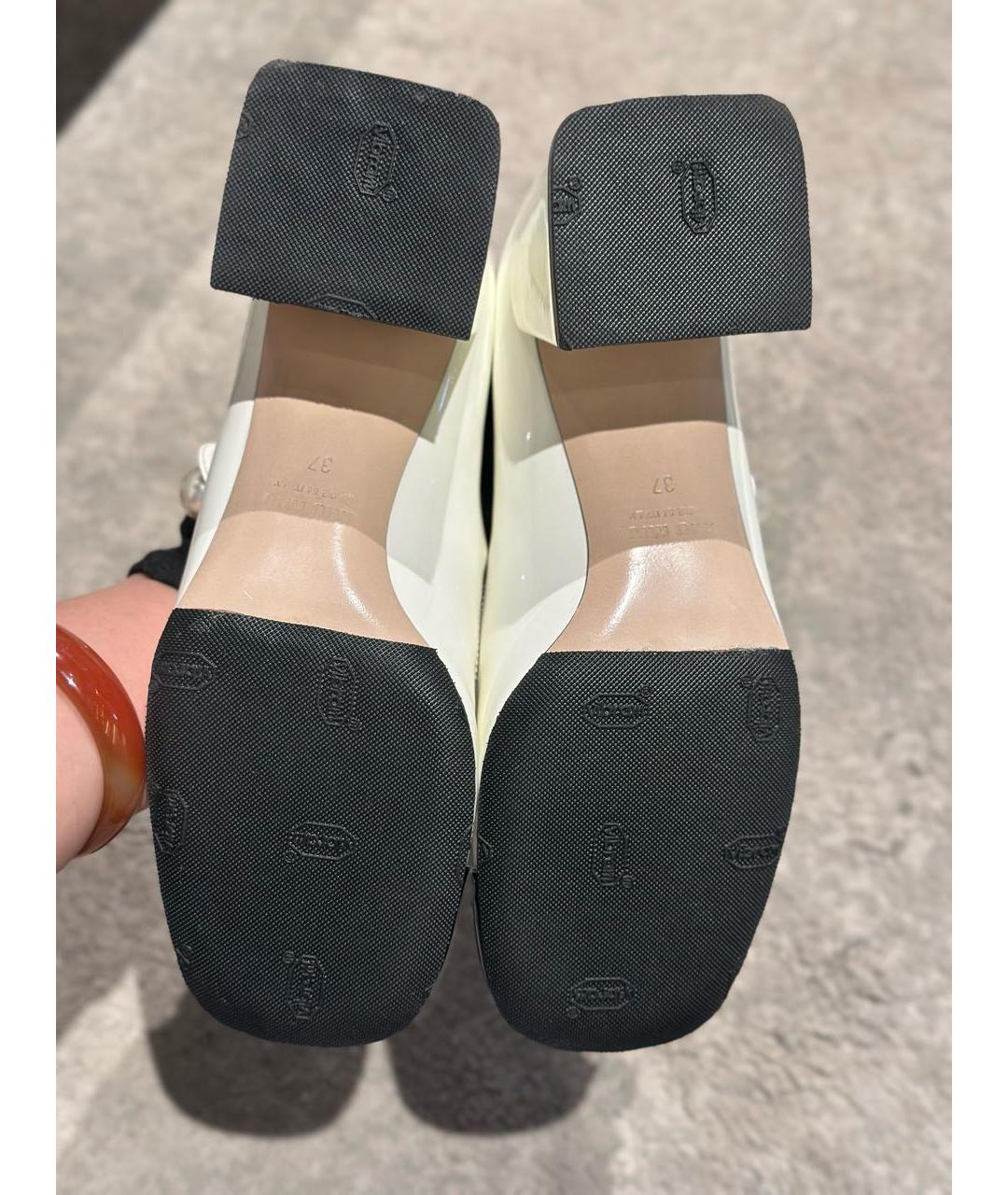 MIU MIU Белые туфли из лакированной кожи, фото 7