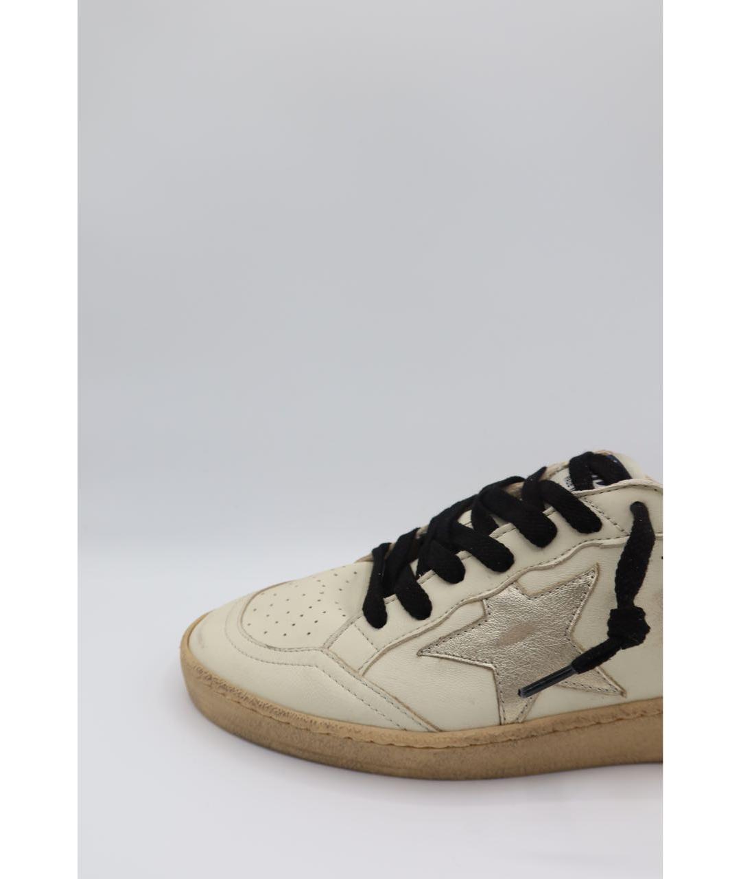 GOLDEN GOOSE DELUXE BRAND Бежевые кожаные низкие кроссовки / кеды, фото 2