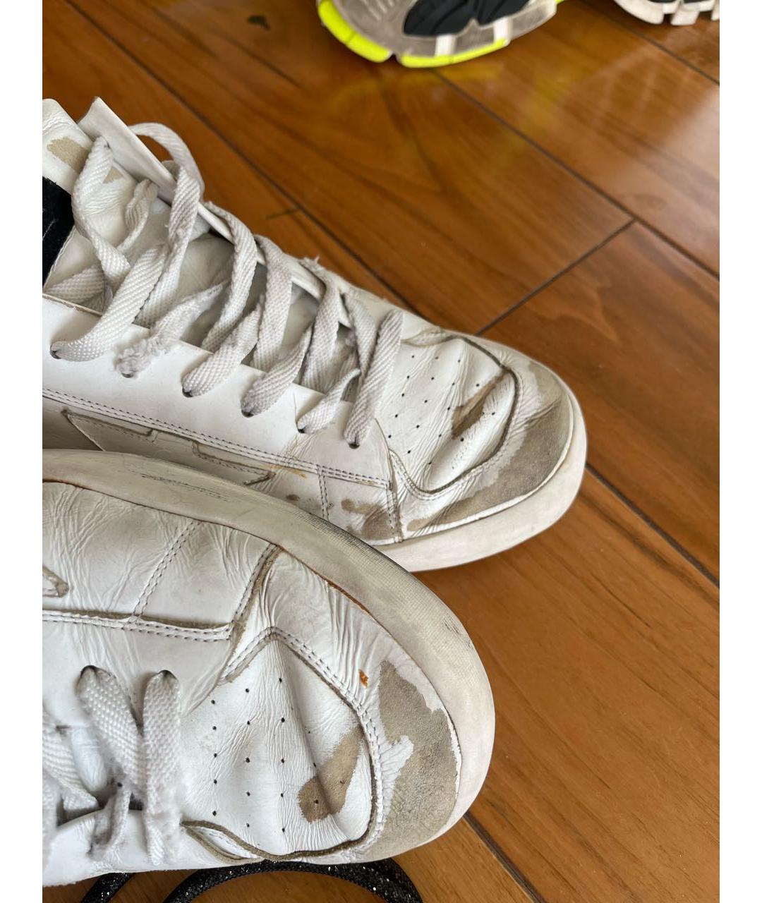 GOLDEN GOOSE DELUXE BRAND Белые кожаные низкие кроссовки / кеды, фото 5