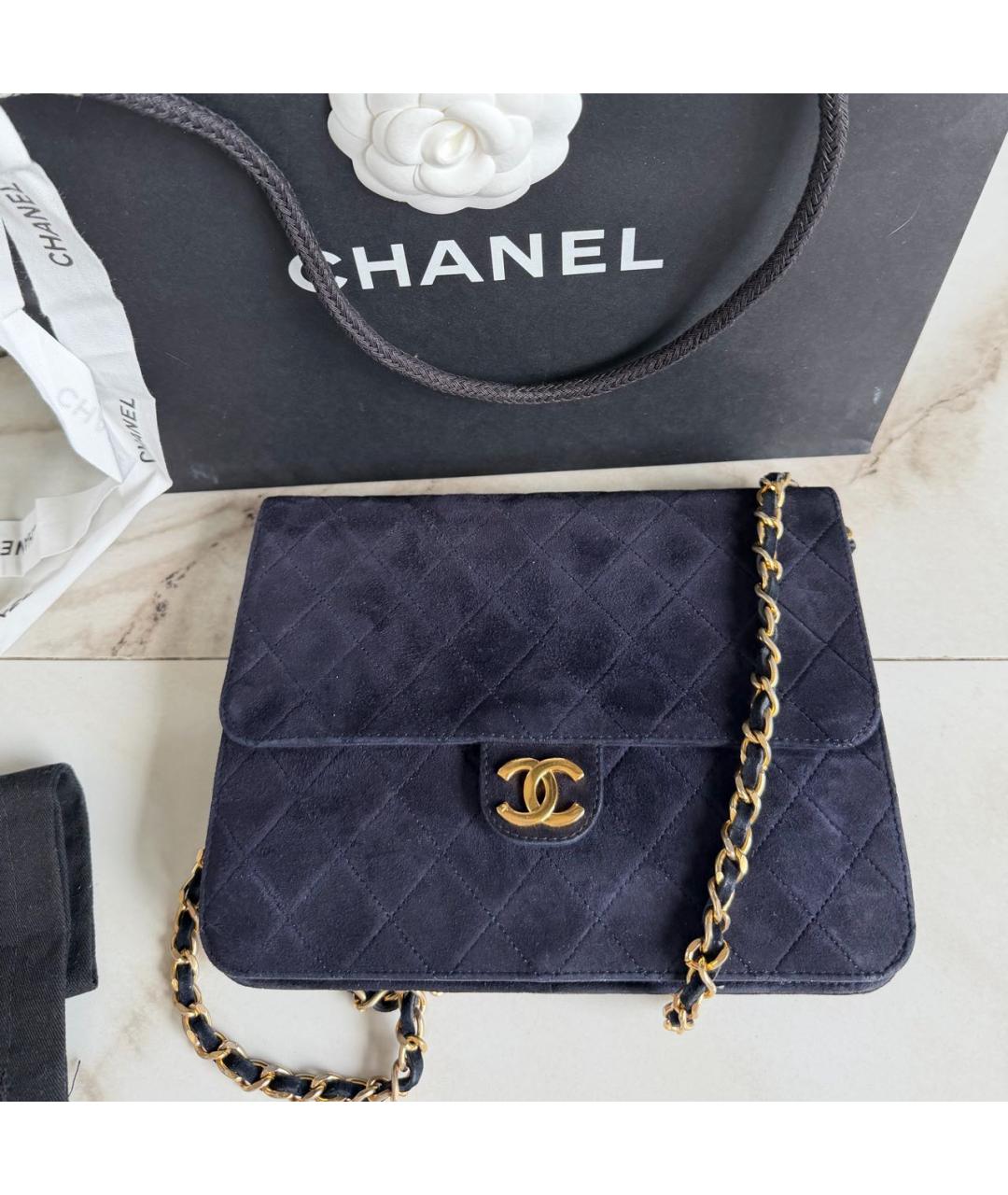 CHANEL Темно-синяя замшевая сумка через плечо, фото 3
