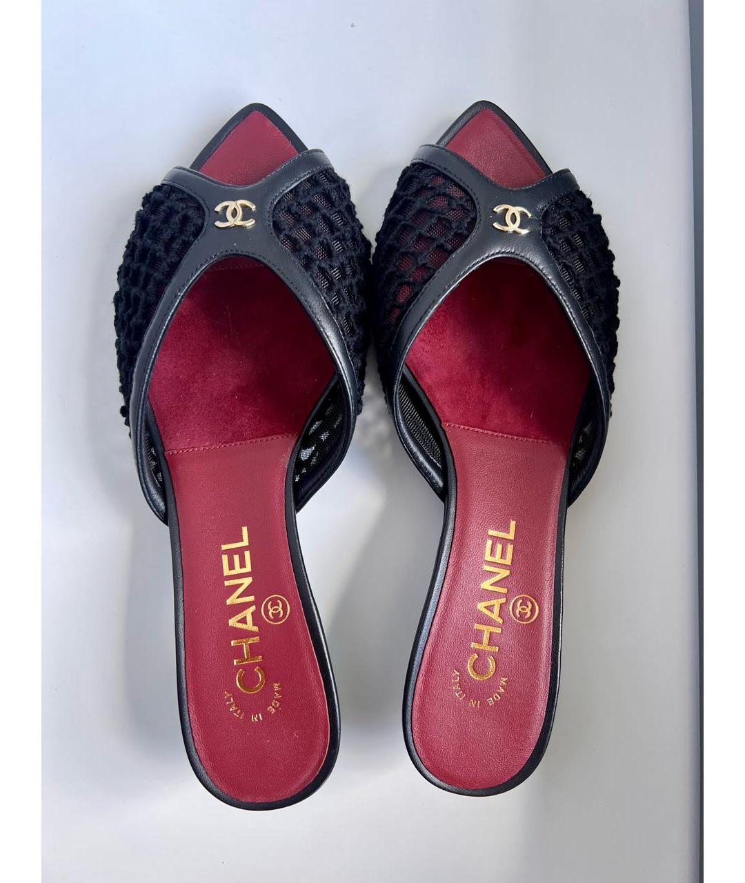 CHANEL Черные кожаные мюли, фото 3