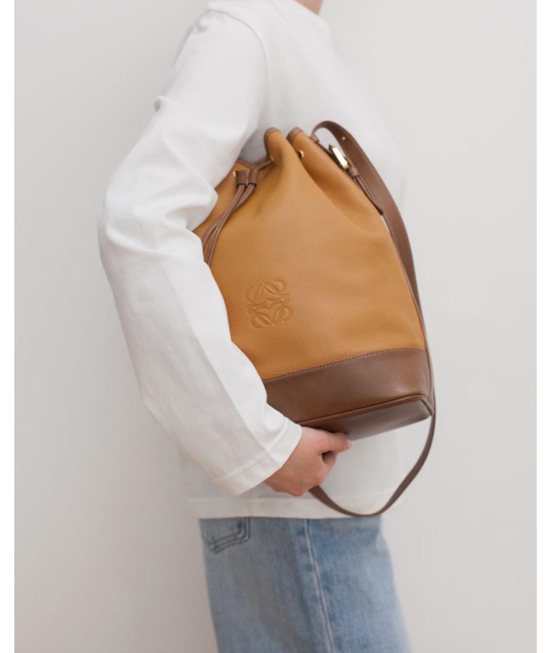 LOEWE Коричневая кожаная сумка через плечо, фото 3