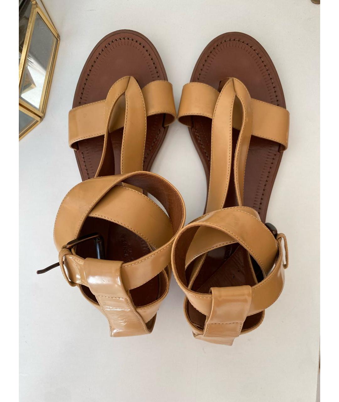 BOTTEGA VENETA Горчичные кожаные сандалии, фото 3