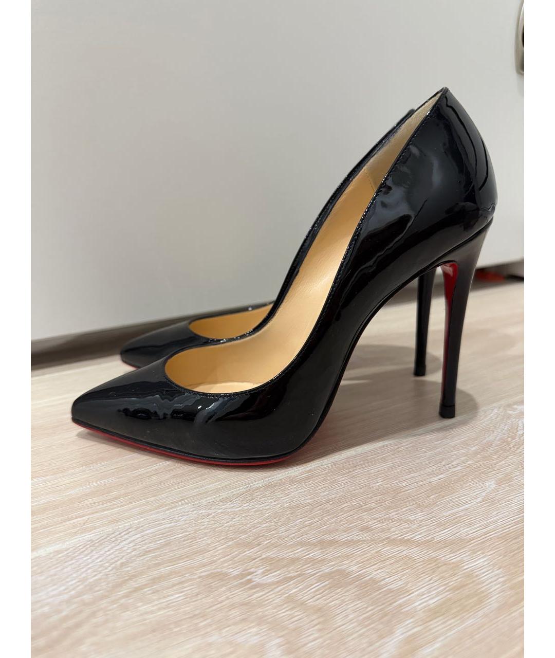 CHRISTIAN LOUBOUTIN Черные туфли из лакированной кожи, фото 5