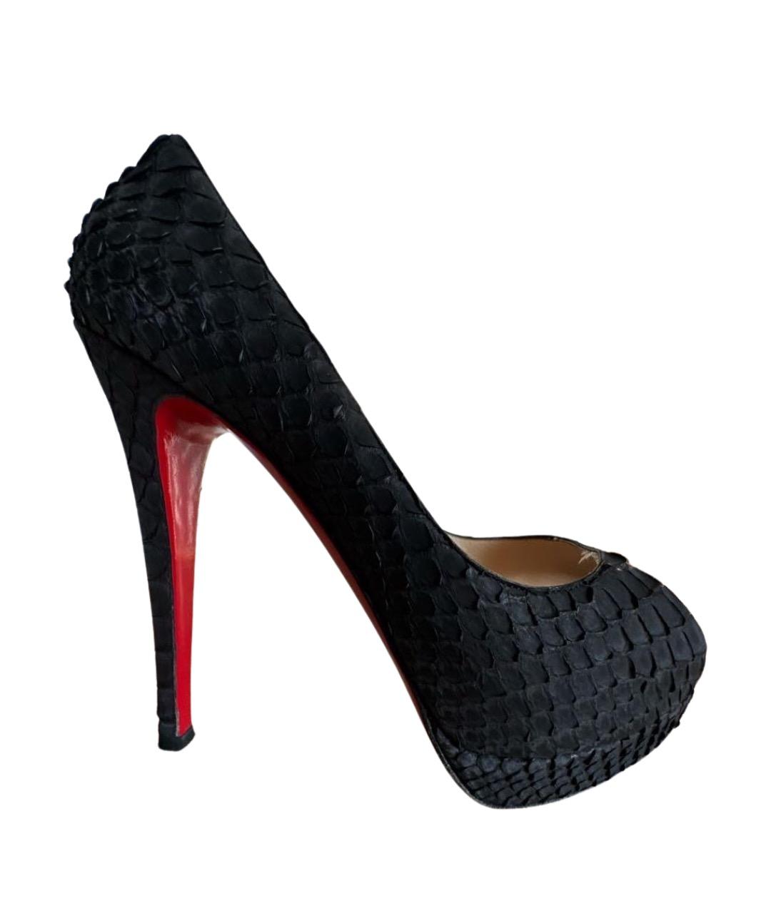 CHRISTIAN LOUBOUTIN Черные туфли из экзотической кожи, фото 1