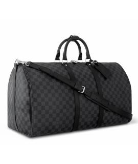LOUIS VUITTON Дорожная и спортивная сумка