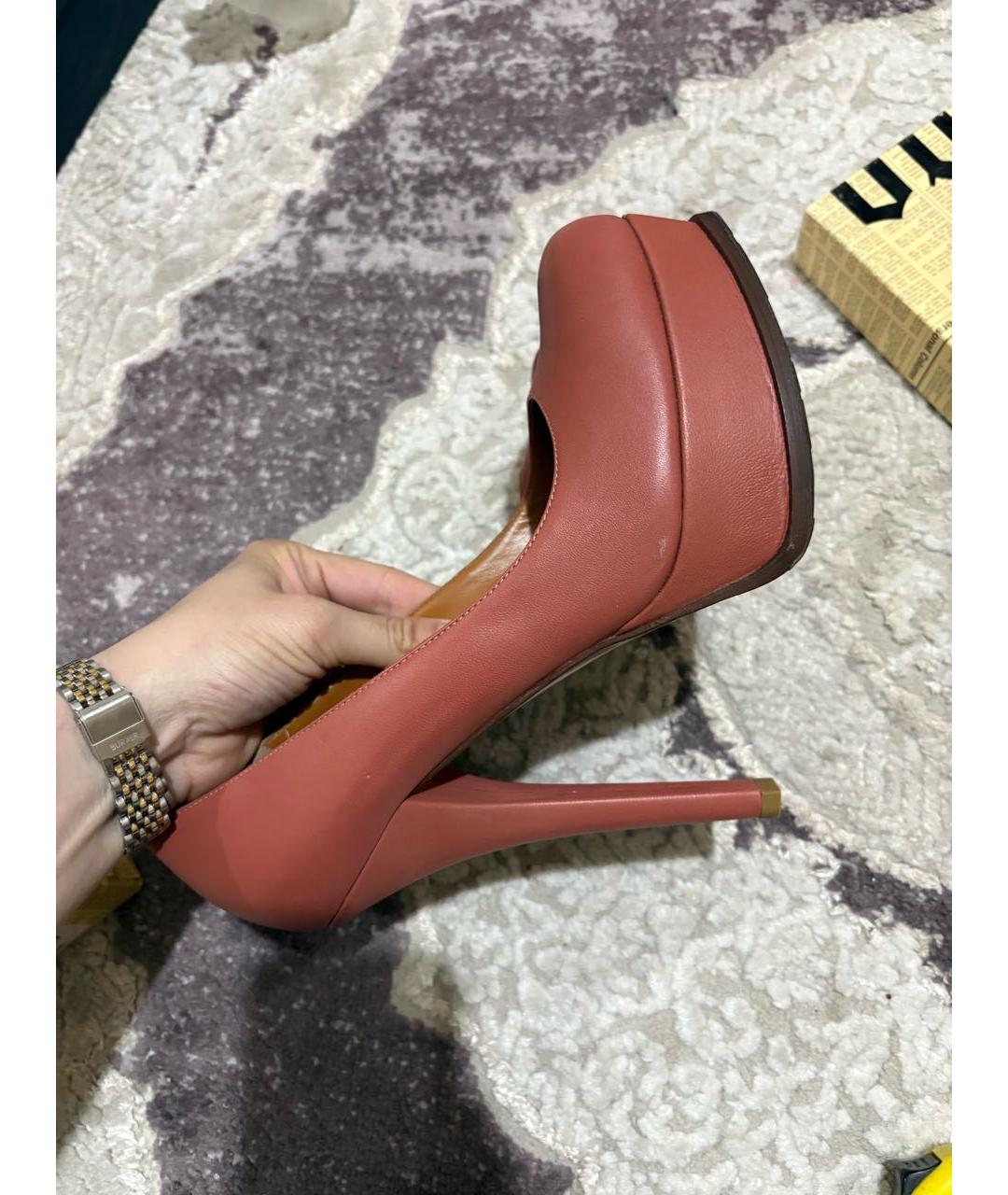 FENDI Коралловые кожаные туфли, фото 3