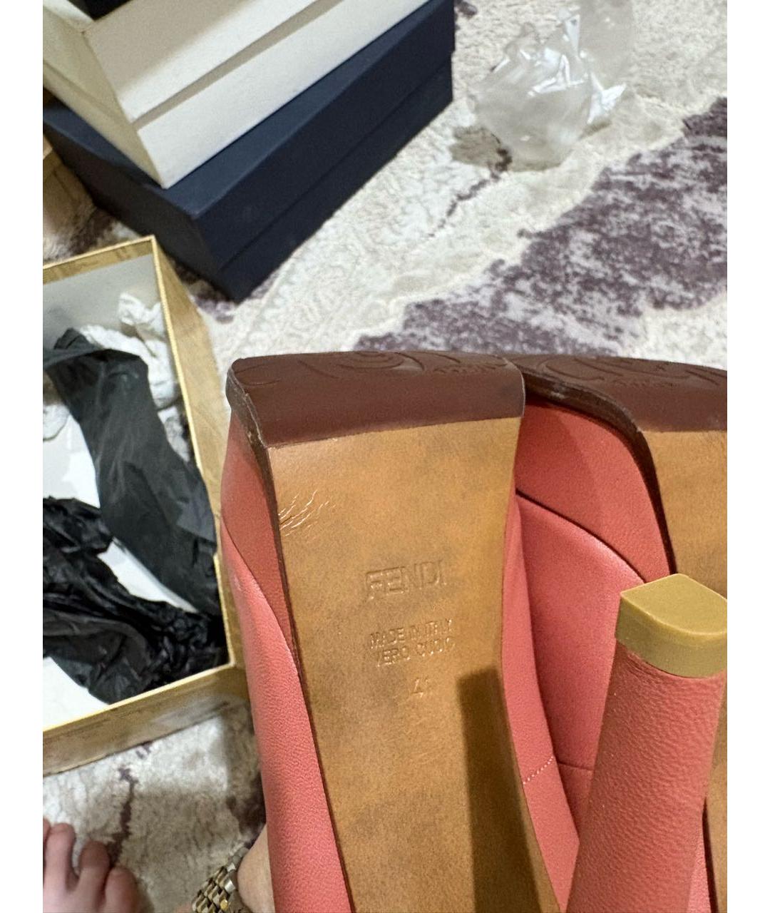 FENDI Коралловые кожаные туфли, фото 7