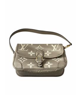 LOUIS VUITTON Сумка через плечо