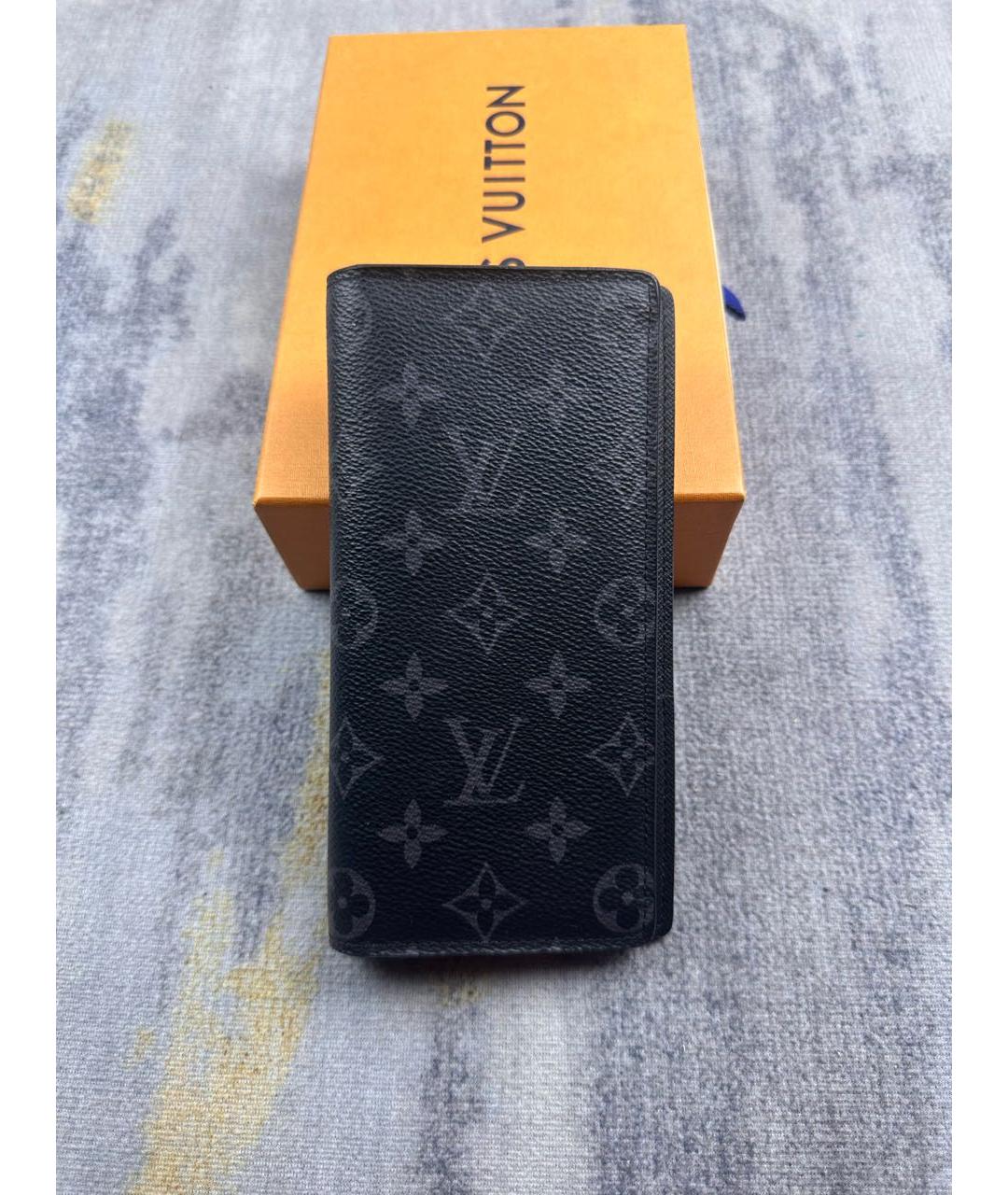 LOUIS VUITTON Черный кожаный кошелек, фото 4