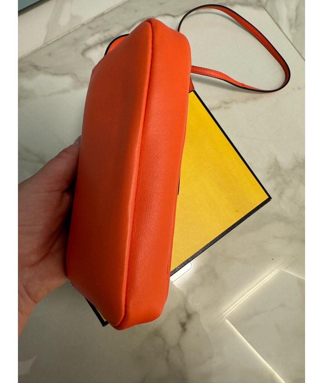 FENDI Оранжевая кожаная сумка через плечо, фото 3