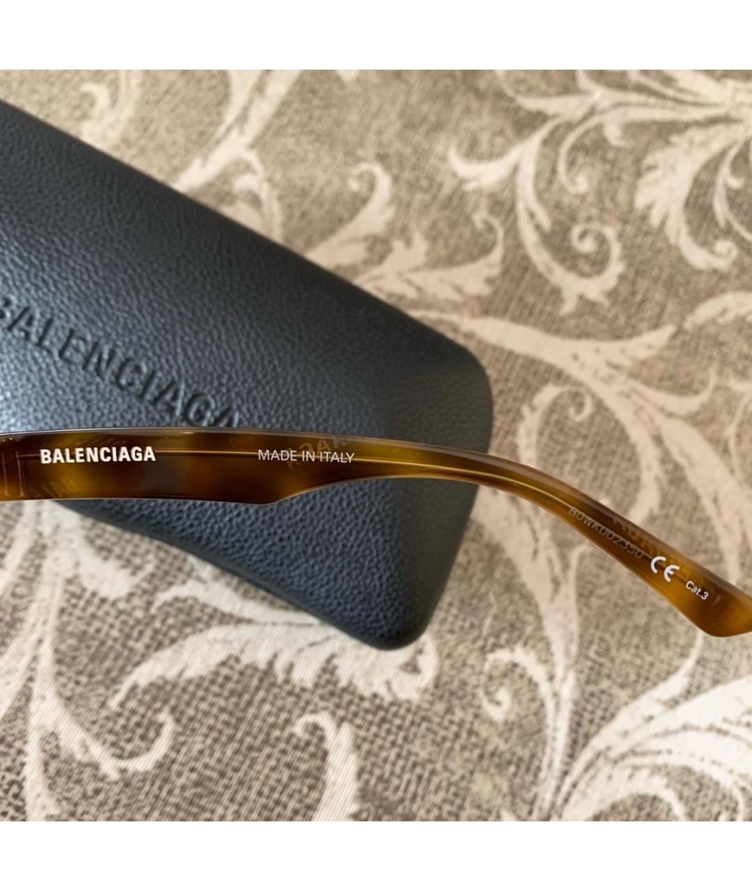BALENCIAGA Коричневые пластиковые солнцезащитные очки, фото 3