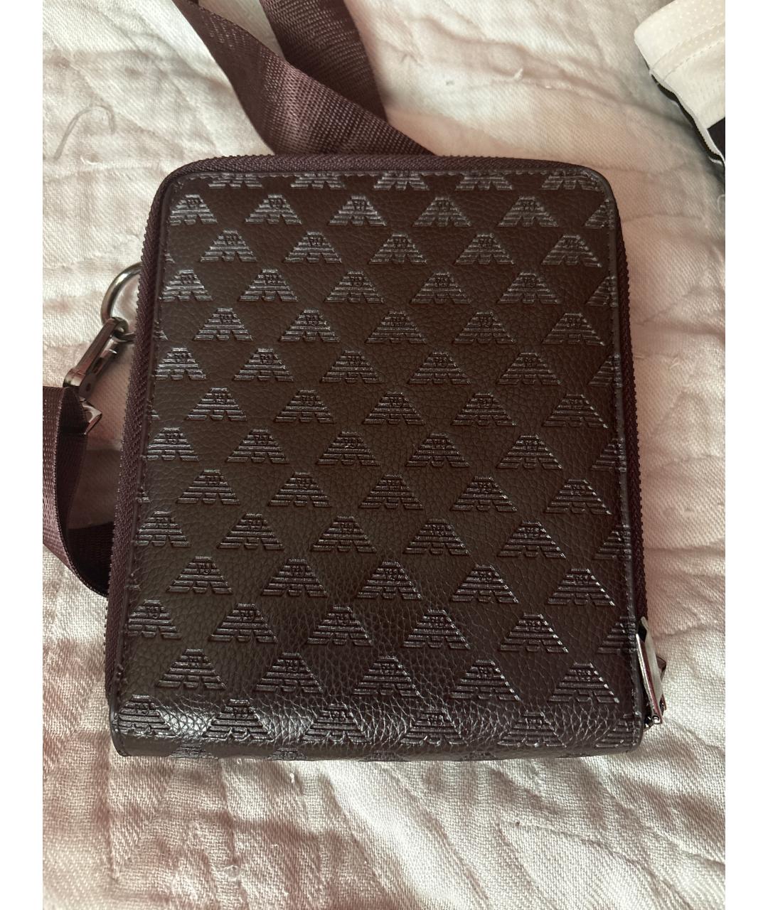 EMPORIO ARMANI Коричневая кожаная сумка на плечо, фото 2