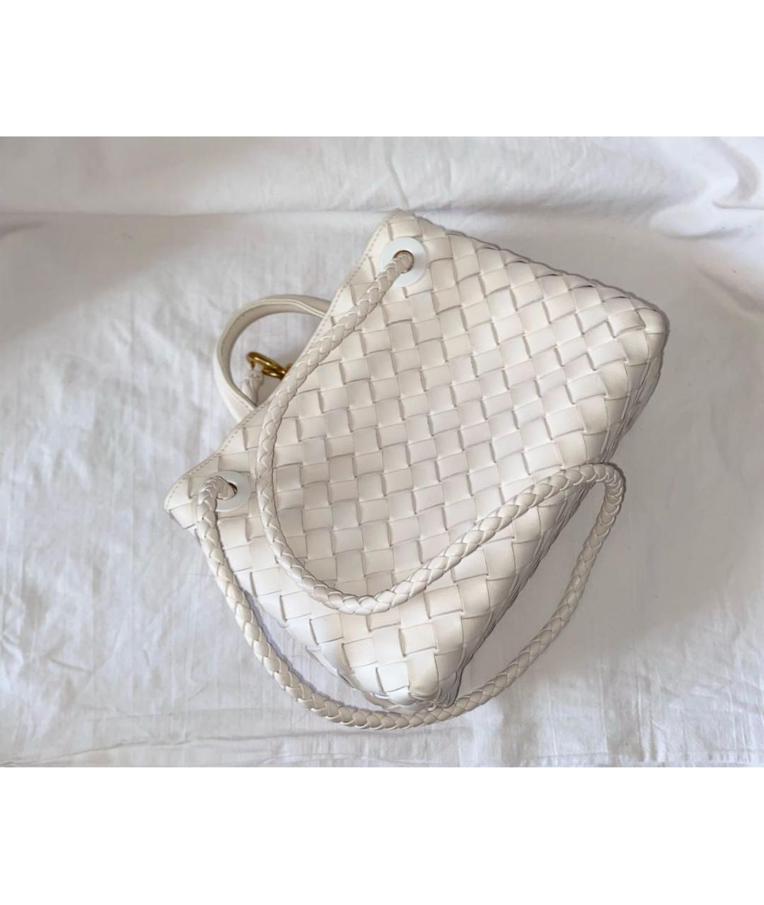 BOTTEGA VENETA Белая кожаная сумка с короткими ручками, фото 4