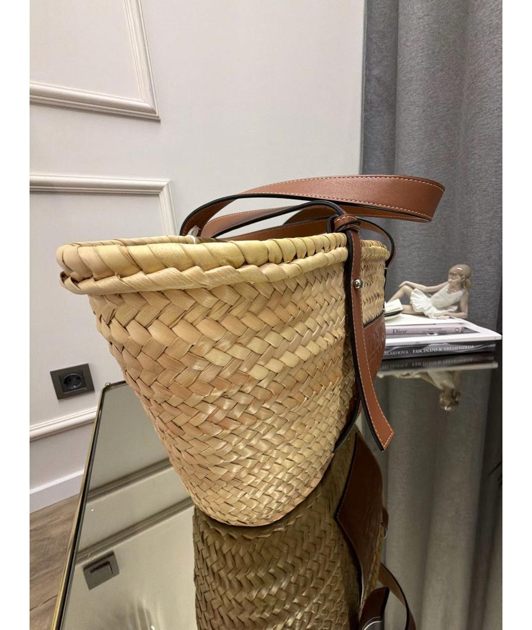 LOEWE Бежевая плетеная пляжная сумка, фото 3
