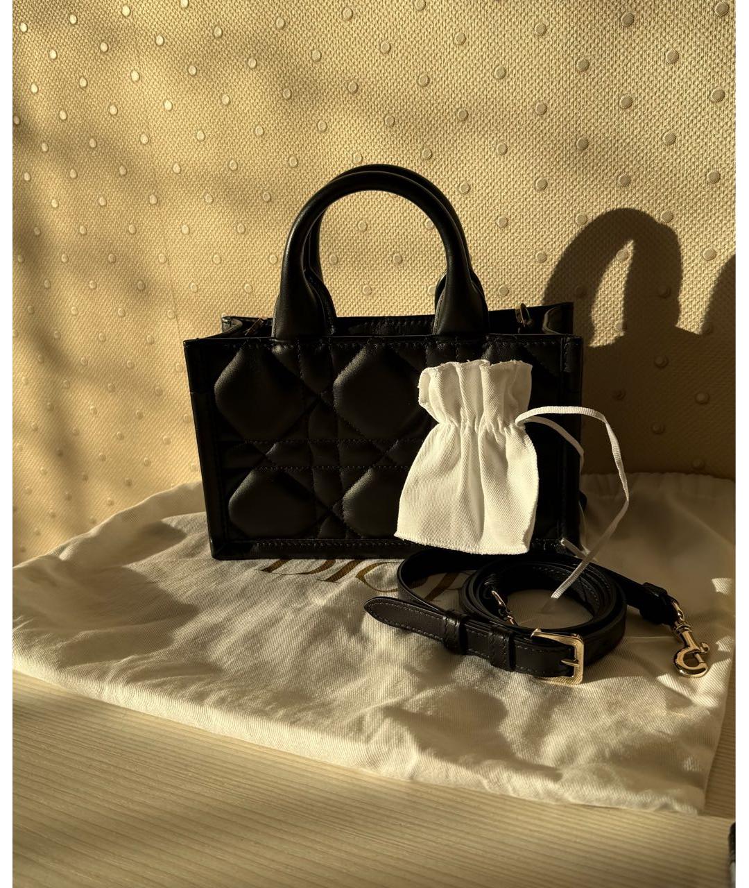 CHRISTIAN DIOR Черная кожаная сумка с короткими ручками, фото 2