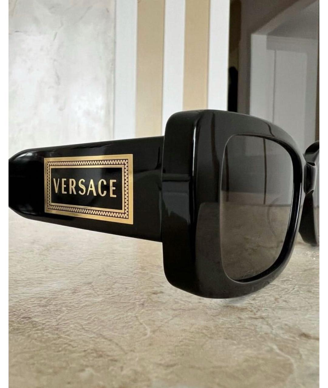 VERSACE Черные пластиковые солнцезащитные очки, фото 3