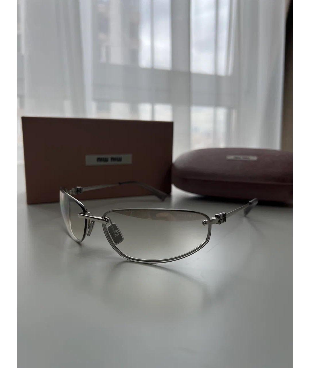 MIU MIU Серебряные металлические солнцезащитные очки, фото 3